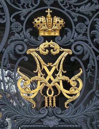 M Royal Mental Note, Royal Crest, Winter Palace, Front Gate, Hermitage Museum, 3d Cnc, Regal Design, St Petersburg Russia, Petersburg Russia