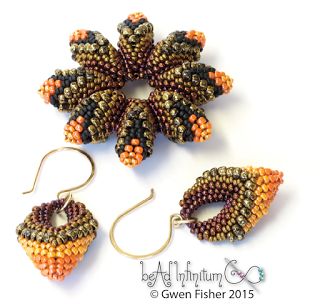 gwenbeads Beads Tutorial, Beaded Pendants, Jewelry Sets Handmade, Beadwork Tutorial, Bead Tutorials, Beading Crafts, Diy Jewelry Inspiration, Bohemian Handmade, Beading Techniques