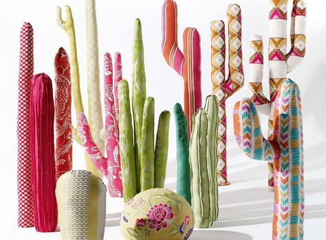 Idée DIY : Comment créer une ambiance mexicaine avec des cactus ? Cactus Craft, Cactus Party, Cactus Diy, Boho Theme, Cactus Design, Cactus Art, Diy Couture, Faux Plants, Fairy House