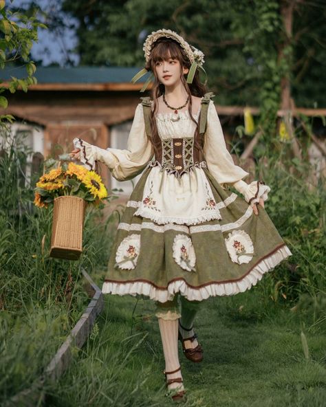 Country Lolita, Japanese Lolita Fashion, Game Outfit, Elegant Country, Korean Fashion Dress, Japanese Street Fashion, Character Ideas, J Fashion, Pretty Dolls