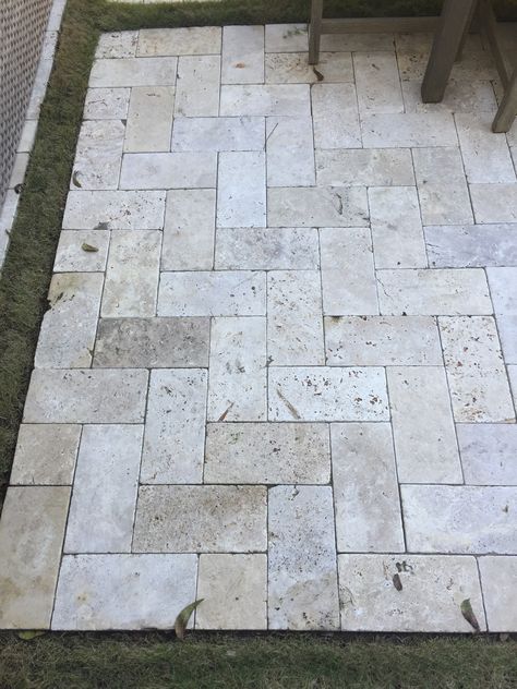 Outdoor Travertine Pavers, Chevron Pavers Patio, Patio Tile Ideas Outdoor Flooring, Travertine Pavers Patio, Travertine Floors Outdoor, Travertine Outdoor Patio, Farmhouse Pavers, Tile Patio, Travertine Patio