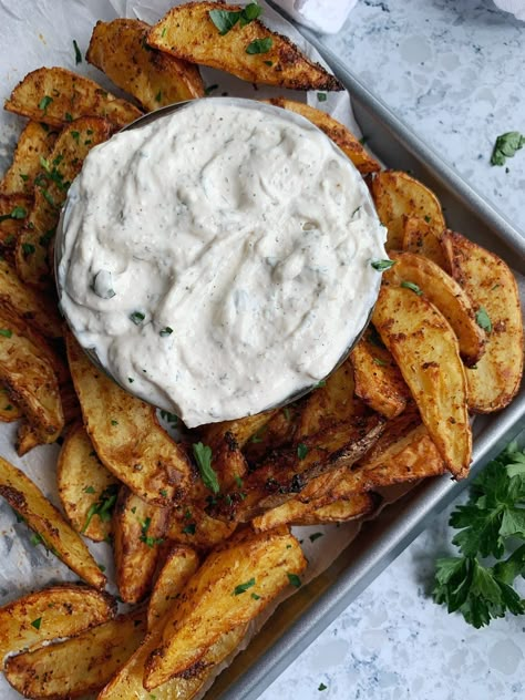 High Protein Dipping Sauce, Protein Ranch Dip, Protein Chip Dip, High Protein Ranch Dip, High Protein Dip Recipes, High Protein Dips, Protein Dips, High Protein Ranch, High Protein Dip