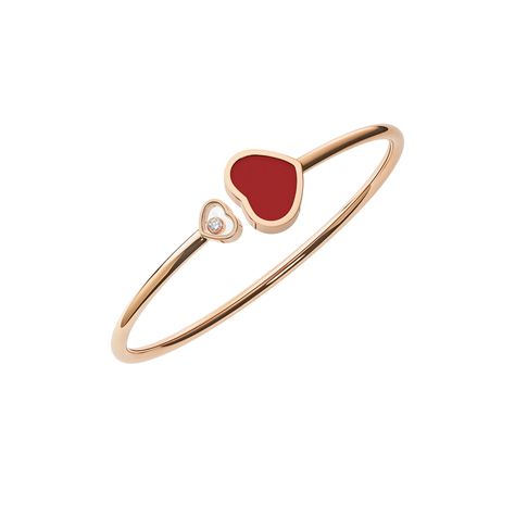 Luxury Diamond Bracelet Happy Hearts | Chopard® @857482-5820 Carnelian Bangle, Chopard Happy Hearts, Rose Gold Diamond Bracelet, Chopard Jewelry, Chopard Watch, Dancing Diamond, Elegant Jewellery, Luxury Bracelet, Bracelets Gold Diamond