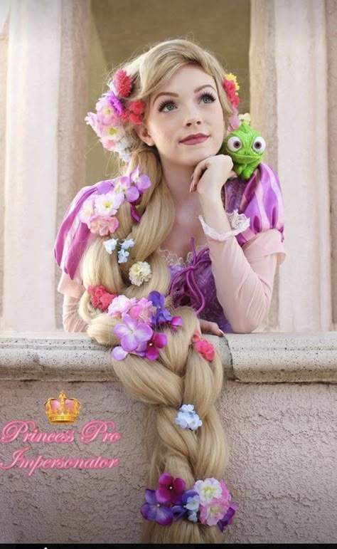 Rapunzel Poses, Disney Princess Photoshoot, Rapunzel Photoshoot, Rapunzel Makeup, Princess Shoot, Tangled Cosplay, Tangled Cartoon, Princess Shot, World Book Day Ideas