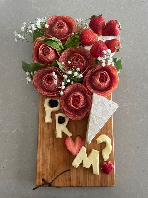 Prom Charcuterie Board Ideas, Prom Charcuterie Board, Chacuterie Board, Dance Proposals, Charcuterie Ideas, Asking To Prom, Dance Proposal, Prom Dinner, Staff Party