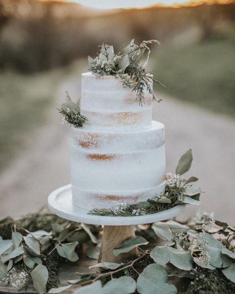 Minimal Wedding Cake Simple, Wedding Cake For Outdoor Wedding, Undone Wedding Cake, 2 Layer White Wedding Cake, Rustic Modern Wedding Cake, Simple Wedding Cake With Eucalyptus, Wedding Cake Minimalist Rustic, Natural Wedding Cake Rustic, Simple Wedding Cake With Topper