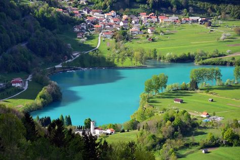 Most na Soči famous for its beautiful lake and the walkways around it. Hydro Plant, Nature Escape, Julian Alps, Vacation Activities, Cycling Trips, Picnic Spot, Eco Living, Calm Water, Break In