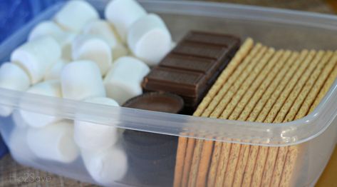 Prep Smores in container - easy to pull everything out together! Camping Hacks With Kids, Zelt Camping, Camping Bedarf, Tree Camping, Camping Diy, Camping 101, Camping Hacks Diy, Camping List, Festival Camping