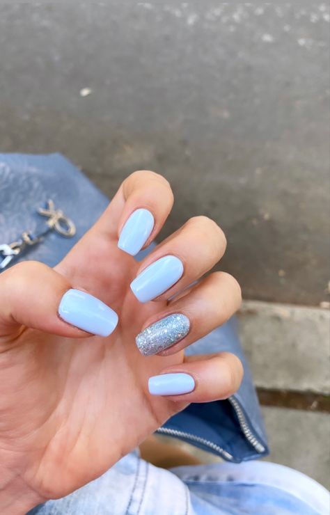 Natural sparkling simple Light Blue Nails With Sparkle, Square Baby Blue Nails, Blue Nails With Sparkles, Leah Halton Makeup, Baby Blue Nails With Glitter, Sparkly Nails Acrylic, Sparkle Accent Nail, One Glitter Nails, Light Blue Nail