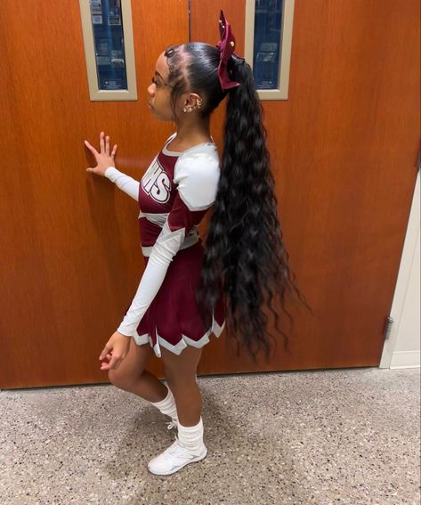 Majorette Hairstyles Black, Cheer Pictures Black, Cheer Pictures Hairstyles, Baddie Cheerleaders, Cheer Black Women, Cheerleading Black People, Cheer Hairstyles Black, Cheer Outfits For School, Cheer Hairstyles Black Women