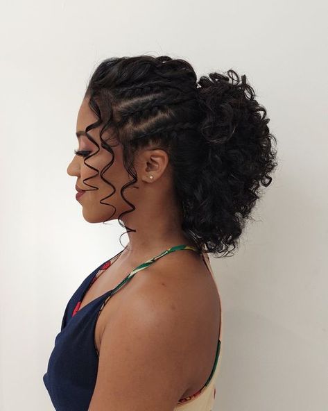 Curly Hairstyles For Formal, Beautiful Braid Hairstyles, Hairstyles For Formal, Curly Bridal Hair, Curly Hair Up, Curly Wedding Hair, Curly Hair Updo, Curly Hair Styles Easy, Natural Curls Hairstyles