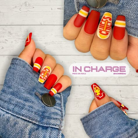 Chiefs Football Nails, Kc Chiefs Nails, Football Nails Design, Chiefs Nails, Yellow Gel Polish, Nfl Nails, Football Nail Designs, Football Nail Art, Sports Nails