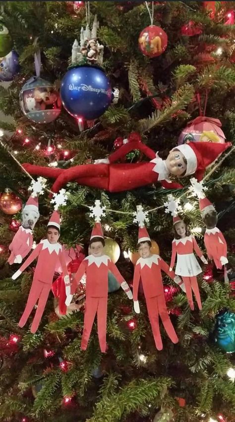 Elf And Christmas Tree, Elf Christmas Tree Stand, Elf On The Shelf Close To Christmas, Elf On Shelf Tree Ideas, Elf On The Shelf Ideas With Flour, Elves Last Night Christmas Eve, Grinch And Elf Ideas, Elf In Christmas Tree, Elf On The Shelf Carrier Ideas