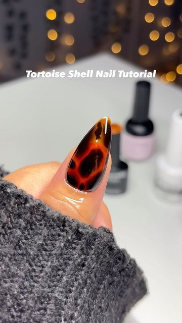 Tortoiseshell Nails, Tortoise Nails, Tortoise Shell Nails, Shell Nails, Blooming Gel, Nail Tutorial Videos, Nail Tutorial, Animal Nails, Fall Nail Designs