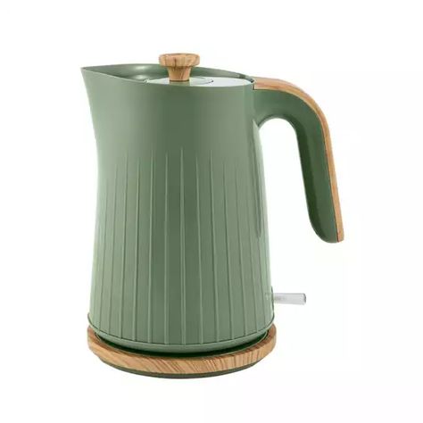 Green Kettle, Kettle Toaster, Green Kitchen Accessories, English Cottage Interiors, George Green, Kettle And Toaster Set, Sandwich Toaster, Kettle And Toaster, Cottage Interiors