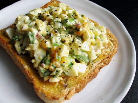 Edamame & Egg Salad – Hiroko's Recipes Edamame And Eggs, Edamame Breakfast Recipe, Edamame Breakfast, Edamame Benefits, Quinoa Egg, Meat Entrees, Edamame Recipes, Best Egg Salad Recipe, Sandwich Fillings