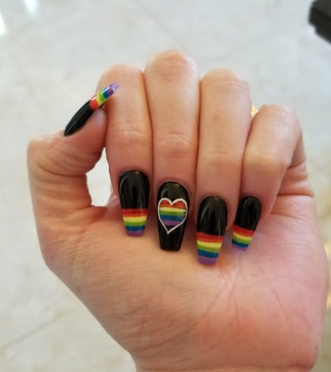 Pride Gothic Nails, Nail Art Pride Month, Goth Pride Nail, Gay Pride Nail Art, Lgbtq Nails Acrylic, Simple Pride Nail Art, Pride Gel Nails Short, Pride Nails Black, Rainbow Gel Nails Short