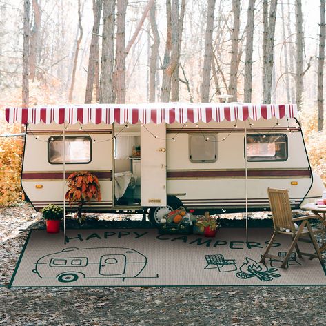 Rock Rug, Rv Remodeling, Christmas Camper, Outdoor Meals, Straw Rug, Glamper Camper, Camping Rug, Alternative Housing, Nomad Life