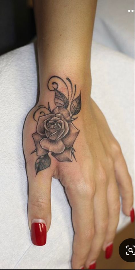 Roses On Hand Tattoo, Small Rose Hand Tattoo Woman, Women Hand Tattoos Ideas Flowers, Flower Tattoo On Hand For Women, Hand Roses Tattoo, Rose Vine Hand Tattoo, Pretty Hand Tattoos For Women Flower, Flower On Thumb Tattoo, Hand Tattoos Flowers For Women