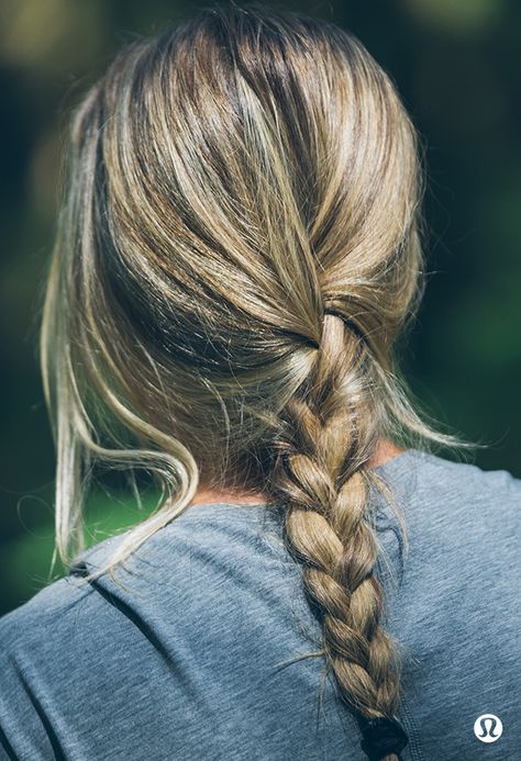 A simple low braid. Blonde Highlights Ash, Long Bob Hair Styles, Low Braid, Equine Studies, Long Braid Styles, Short Haircut Tutorial, Short Haircut For Women, Easy Short Haircuts, Haircut For Women