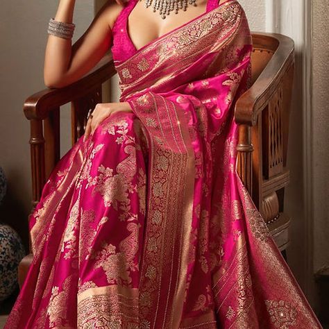 Exclusive Premium | The Silk Trend Banarsi Pink Saree, Banarsi Silk Saree Blouse Design, New Silk Saree Collections, Latest Silk Sarees Trends, Banarsi Saree Wedding, Banarsi Saree Look, Banarasi Saree Blouse Designs Latest, Bengali Clothes, Rani Pink Saree