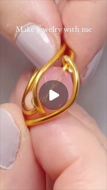 make jewelry with me on Instagram: "Ring tutorial by make jewelry with me#jewelry #handmade Schmuck#diy#creative#accessories" Handmade Rings Tutorial, Handmade Rings Wire, Rings Tutorial, Instagram Ring, Wire Tutorials, Schmuck Diy, Creative Accessories, Ring Tutorial, Make Jewelry