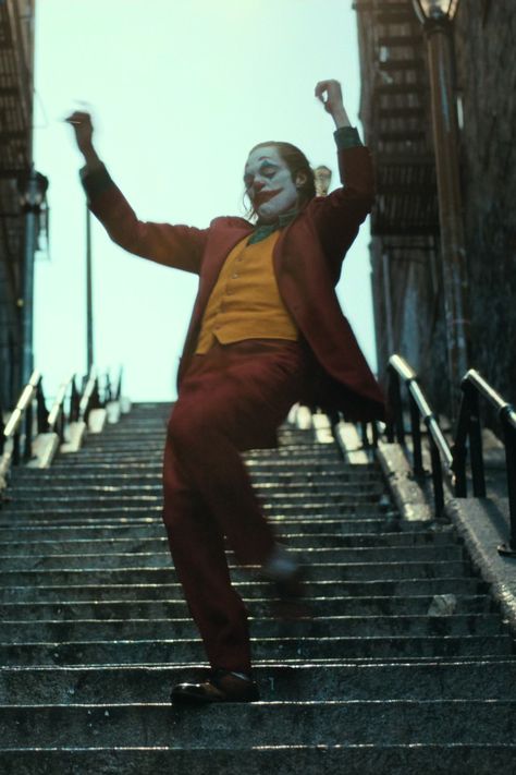 Joker Dance, Human Perspective, Glorious Evolution, Joker Character, Joker Photos, Todd Phillips, Joker Film, Joker Joaquin, Horror Photos