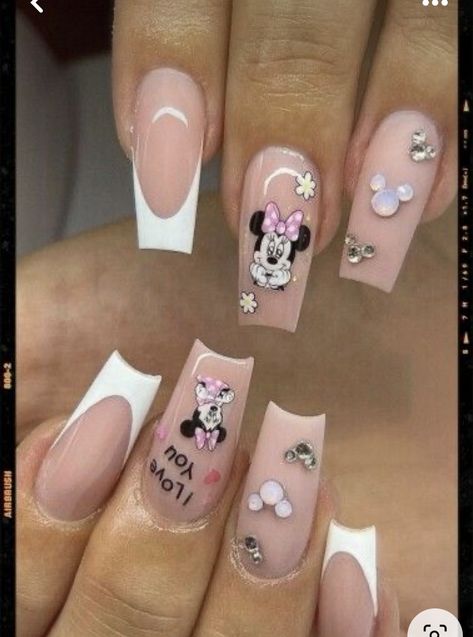 Disney Nails With Stickers, Mini Maus Nails, Minnie Mouse Inspired Nails, Minnie Mouse Acrylic Nails, Pink Minnie Nails, Minnie Nails Designs, Pink Minnie Mouse Nails, Minnie Mouse Nails Pink, Minnie Mouse Nails Acrylic