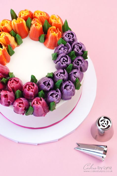 Spring Tulip Buttercream Flower Cake using Russian Piping Tips - Cake Decorating Tutorial Russian Nozzle Cake Design, Spring Theme Cake, Buttercream Tulips, Russian Cake Decorating Tips, Russian Cake Tips, Buttercream Flowers Cake, Flowers Cake Decorating, Tulip Cake, Tårta Design