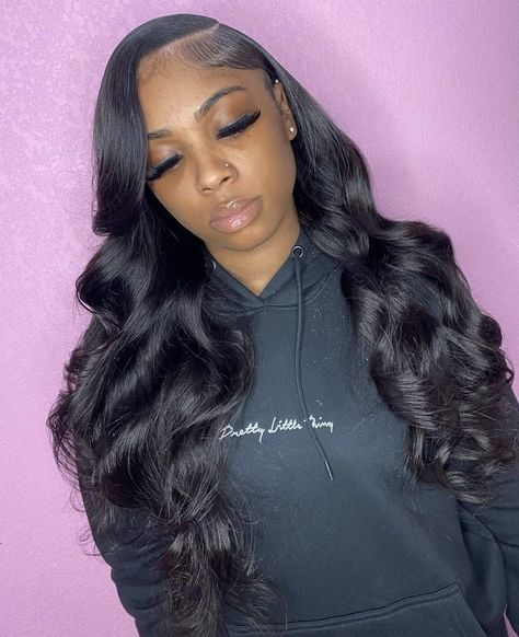 Hairstyles For Leave Out Sew In, 30 Inch Weave Sew Ins Leave Out, Curled Side Part Sew In, Closure Hairstyles Side Part, Sewin Hairstyles Side Part, Sew In Weave With Leave Out Styles, Frontal Wig Side Part Curls, Sidepart Sewin With Leave Out Straight, Sew In Hairstyles Side Part Body Wave