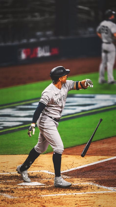 Isaiah Wallpaper, Volpe Yankees, Bro Aesthetic, New York Yankees Wallpaper, Sports Announcer, Baseball Wallpapers, Yankees Baseball Players, Yankees Wallpaper, Sports Photography Ideas