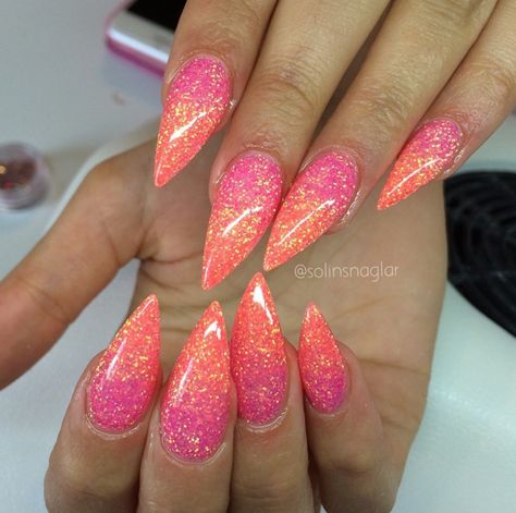 Solinsnaglar Peach Acrylic Nails, Orange Nail, Unghie Nail Art, Super Nails, Acrylic Nail Art, Fabulous Nails, Fancy Nails, Gorgeous Nails, Stiletto Nails