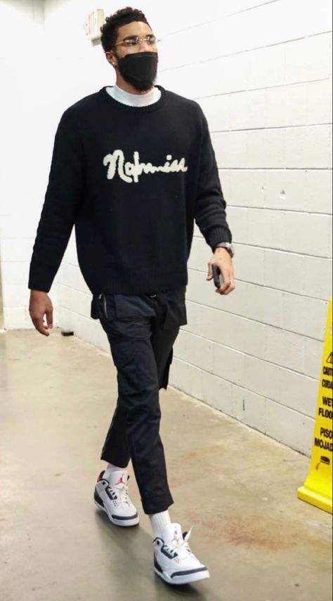 Nba Players Street Style, Jayson Tatum Fashion, Jayson Tatum Outfits, Nba Fits, Nike Air Uptempo, Nba Drip, Basketball Players Nba, Nba Outfit, Drip Drip