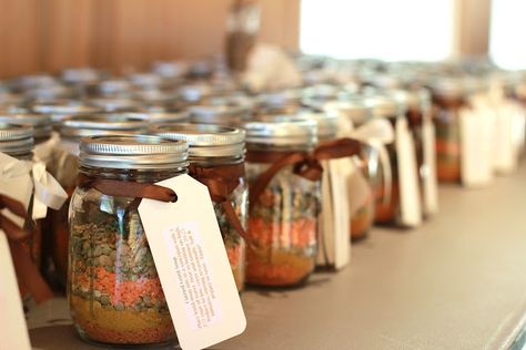 Curried Lentil Soup Recipe & Favor Jar – Dina's Days Lentil Soup In A Jar, Middle Eastern Lentil Soup, Mason Jar Soup, Mason Jar Gifts Recipes, Mason Jar Recipe, Curried Lentil Soup, Soup In A Jar, Lentil Soup Recipe, Lentil Soup Recipes