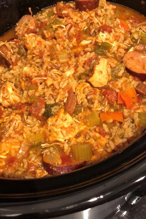 Jambalaya Recipe Slow Cooker, Chicken Sausage And Rice, Shrimp Chicken Sausage, Crock Pot Suppers, Spicy Broth, Slow Cooker Jambalaya, Sausage And Rice, Jambalaya Recipe, Louisiana Recipes