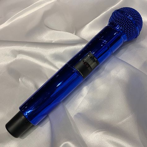 Cool Microphones Aesthetic, K Pop Microphone Aesthetic, Blue Lightstick, Microphone Aesthetic, Microphone Design, Blue Microphone Aesthetic, Kpop Dr Microphone, Blue Microphone, Light Blue Microphone