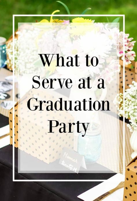 Graduation Catering Ideas, Graduation Foods, Grad Party Food, Boxed Lunches, Graduation Reception, Senior Party, Graduation Food, Backyard Graduation Party, Outdoor Graduation Parties