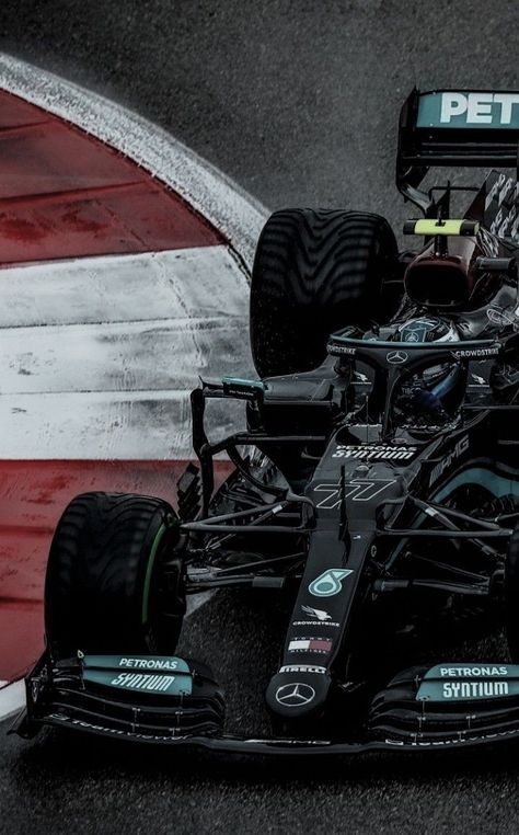 F1 Black Aesthetic, F1 Aesthetic Mercedes, Mercedes F1 Aesthetic, Amg Petronas F1, Mercedes Amg F1, Car Pic, Mercedes Wallpaper, Lewis Hamilton Formula 1, F1 Lewis Hamilton