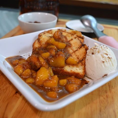 Baked Peaches With Brown Sugar, Bourbon Peach Pie, Bourbon Peaches, Grilled Pound Cake, Grilled Peaches Recipe, Brown Sugar Peaches, Peach Sauce, Peach Pound Cakes, Big Green Egg Recipes