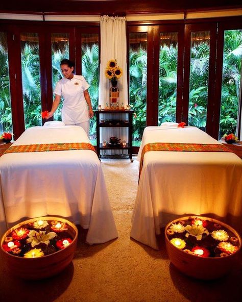 Spa Room Ideas, Massage Room Design, Spa Massage Room, Massage Room Decor, Couples Spa, Home Massage, Spa Room Decor, Small Spa, Spa Rooms