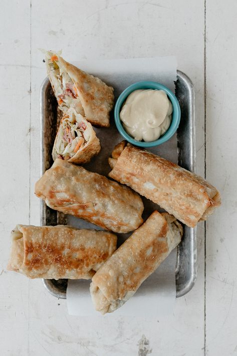 Eggrolls Recipe, Calorie Calculator, Egg Roll Recipes, Coleslaw Mix, Egg Rolls, Cheap Meals, Copycat Recipes, Food Network, Appetizer Snacks