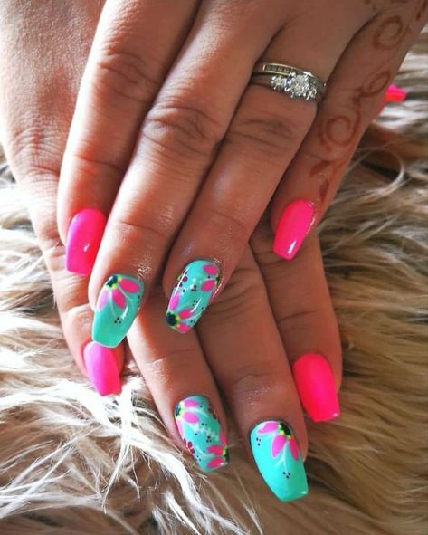 Ombre Turquoise Nails, Hot Pink And Turquoise Nails, Bright Spring Nail Designs, Pink Turquoise Nails, Fabulous Nails Summer, Turquise Nails, Pink And Turquoise Nails, Bright Spring Nails, Turquoise Nail Designs