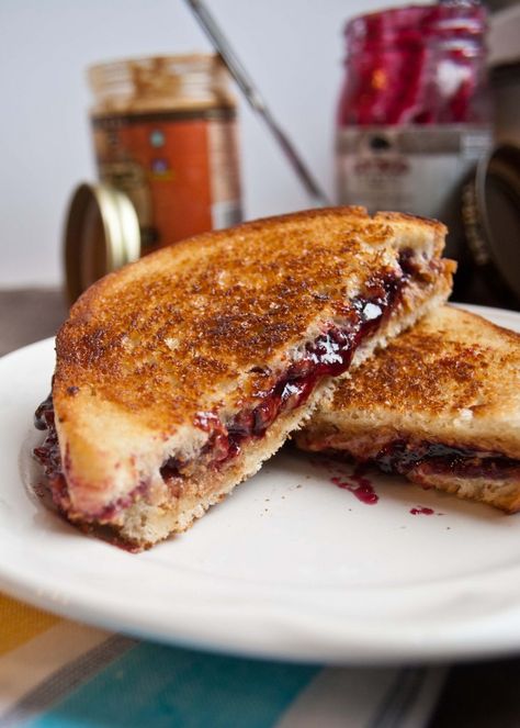 Grilled Peanut Butter and Jelly | Neighborfoodblog.com Peanut Butter Jelly Sandwich, Peanut Butter And Jelly Sandwich, Grilled Sandwiches, Grill Sandwich, Jelly Sandwich, Canned Butter, Kids Dishes, Grilled Bread, Peanut Butter Sandwich