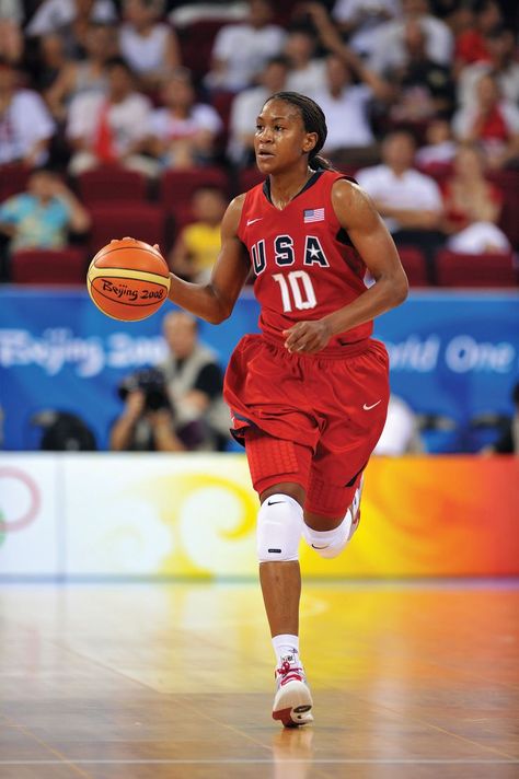 Tamika Catchings (USA) 🥇 Basketball • Beijing 2008 Olympics Olympic Basketball, 2016 Olympic Games, Usa Women, Usa Basketball, Summer Games, Olympic Team, Summer Olympics, Action Poses, Womens Basketball