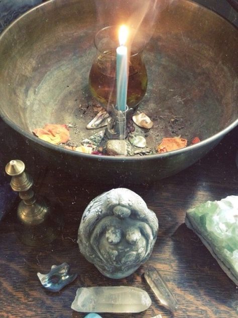 Goddess altar. Goddess Water, Conjure Woman, Water Moon, Moon Altar, Sacred Space Altar, Altar Ideas, Water Spirit, Candle Magick, Healing Space