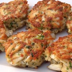 Old Bay Crab Cakes, Smoothie Recipies, Crab Cake Recipes, Maryland Crab Cakes, Crab Dishes, Meat Rubs, Seafood Recipe, Clam Bake, Crab Recipes