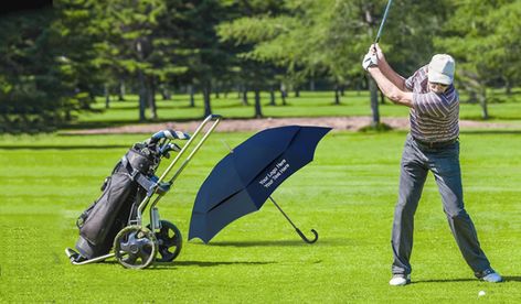 How to choose the best golf umbrellas- Tips from the pros! #golfumbrellas #promotionalproducts Custom Umbrella, Large Umbrella, Golf Outing, Golf Umbrella, Black Watch Tartan, Club Face, Umbrella Holder, Golf Tournament, Hole In One