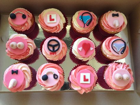 Hen's night cupcakes for the bride to be. Bride To Be Cupcakes Design, Bride To Be Cupcakes, Cupcakes Design, Cupcake Designs, Hens Night, Bride To Be, The Bride, Cake Decorating, Cake