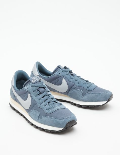 air-pegasus-83-vintage-nike-kicks-4 Nike Air Pegasus 83, Air Pegasus 83, Nike Wedges, Nike Kicks, Adidas Shoes Outlet, Estilo Fitness, Nike Shoes For Sale, Nike Air Pegasus, Air Jordan Sneakers