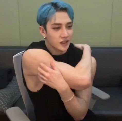 Bang Chan Muscles, All Jokes, Chris Chan, Kpop Posters, Father Figure, Felix Stray Kids, Bang Chan, Gym Motivation, Tweet Quotes